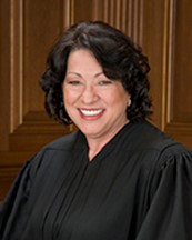 Official photgraph of Sonia Sotomayor, Associate Justice of the US Supreme Court